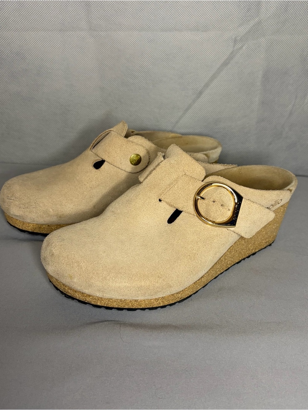 Birkenstock Beige Leather Fanny Buckle Clogs